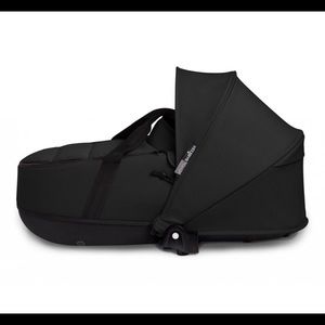 Like New Baby Zen YoYo Bassinet